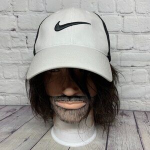 Nike Golf Hat Cap Mesh Stretch Fit Size M/L White Black Embroidered Swoosh